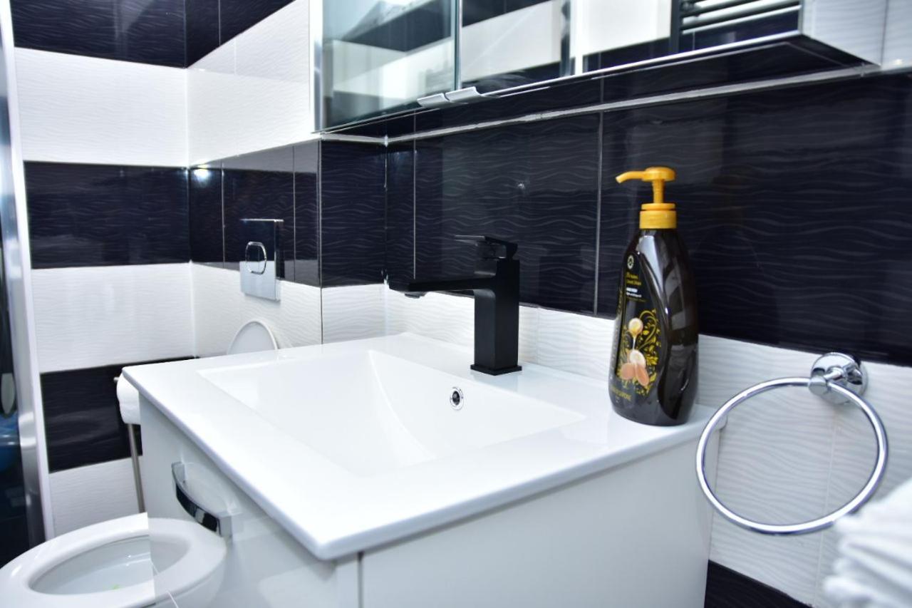 Apartament Dabe Hd Hunedoara Exterior photo