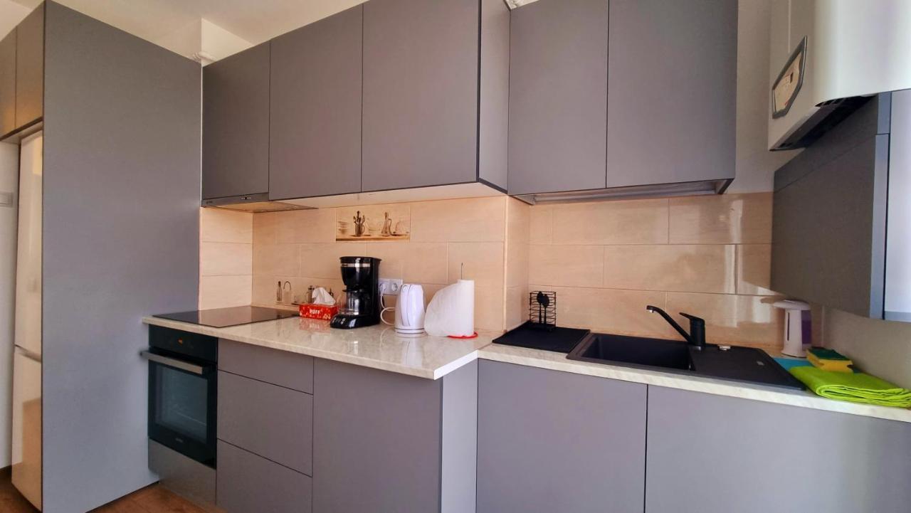 Apartament Dabe Hd Hunedoara Exterior photo