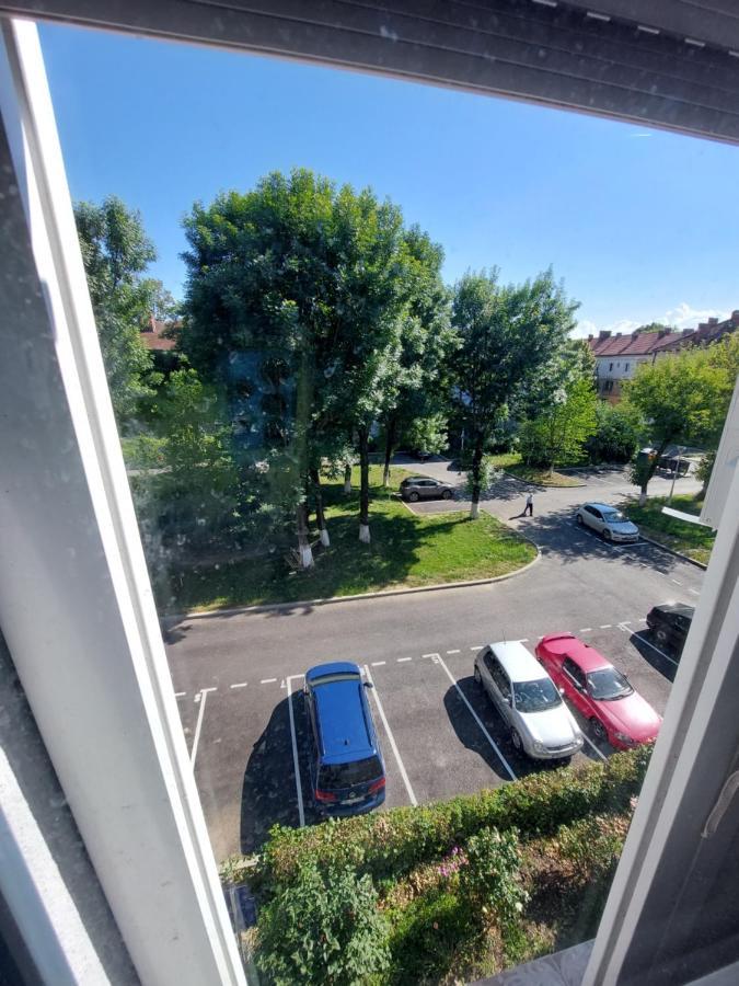Apartament Dabe Hd Hunedoara Exterior photo